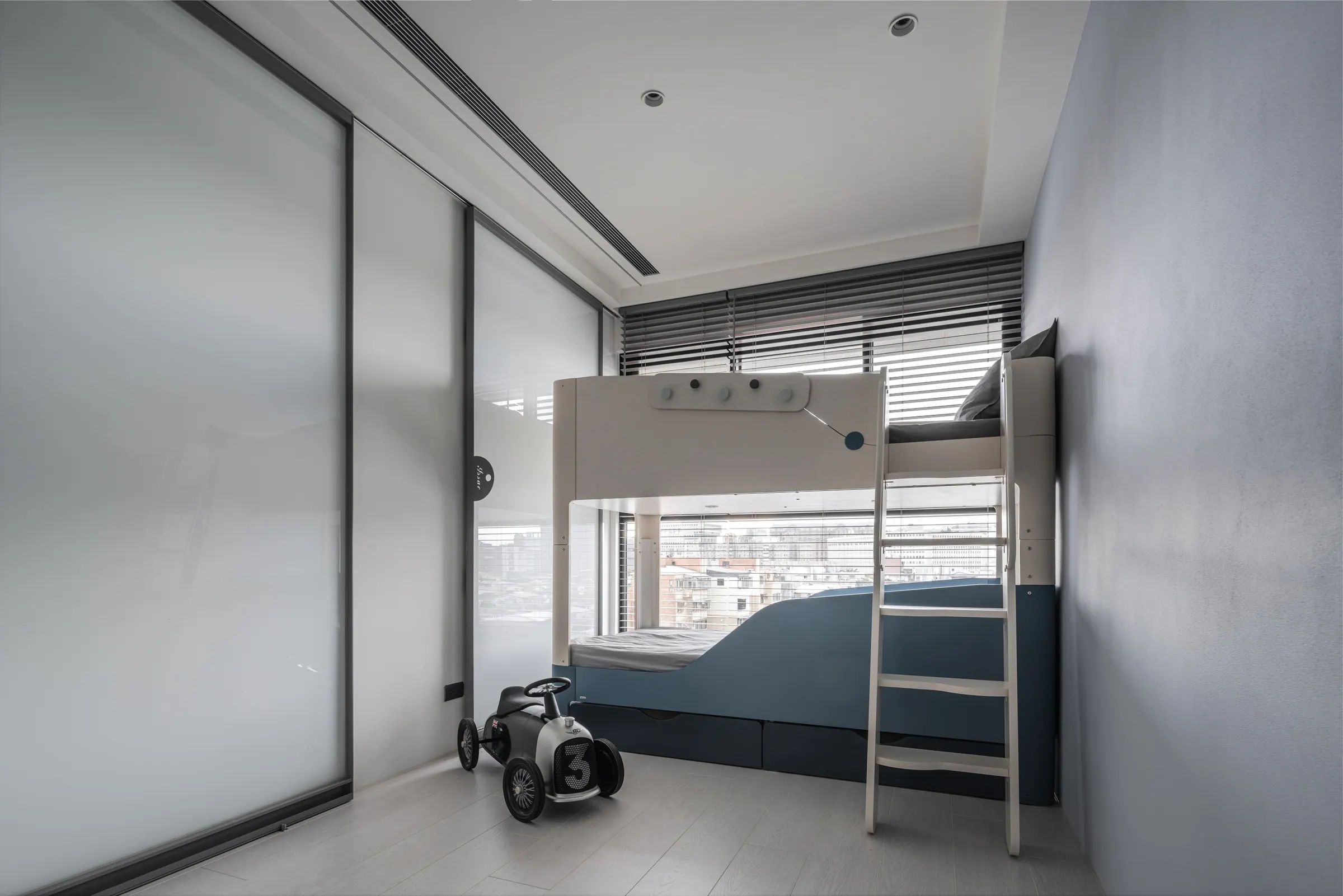 Bezier_W — Experimental Series 實驗系列 · Residential 住宅 · 台北