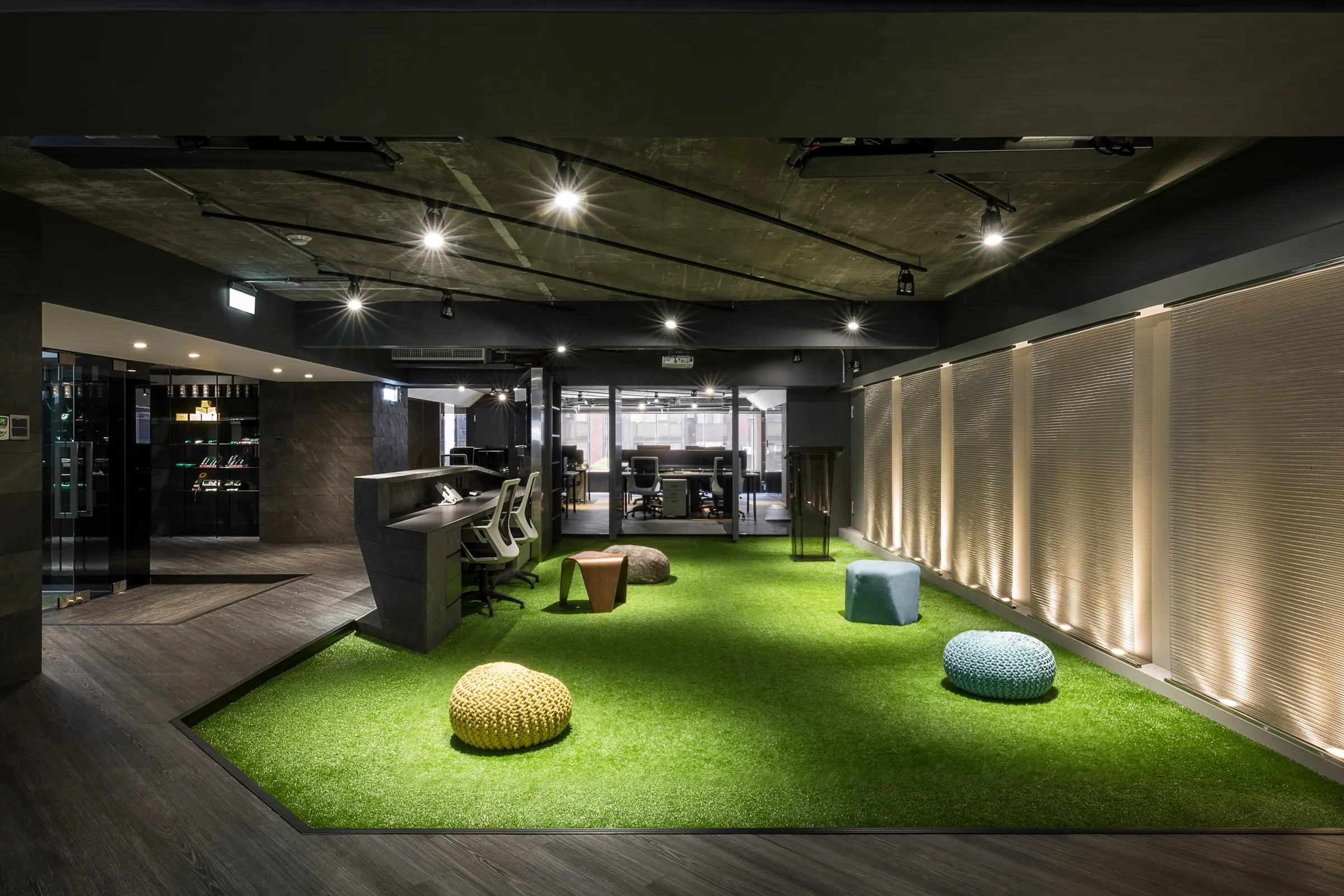Mastech Taipei — Commercial & Public 商業與公共空間 · 台北 · 2017