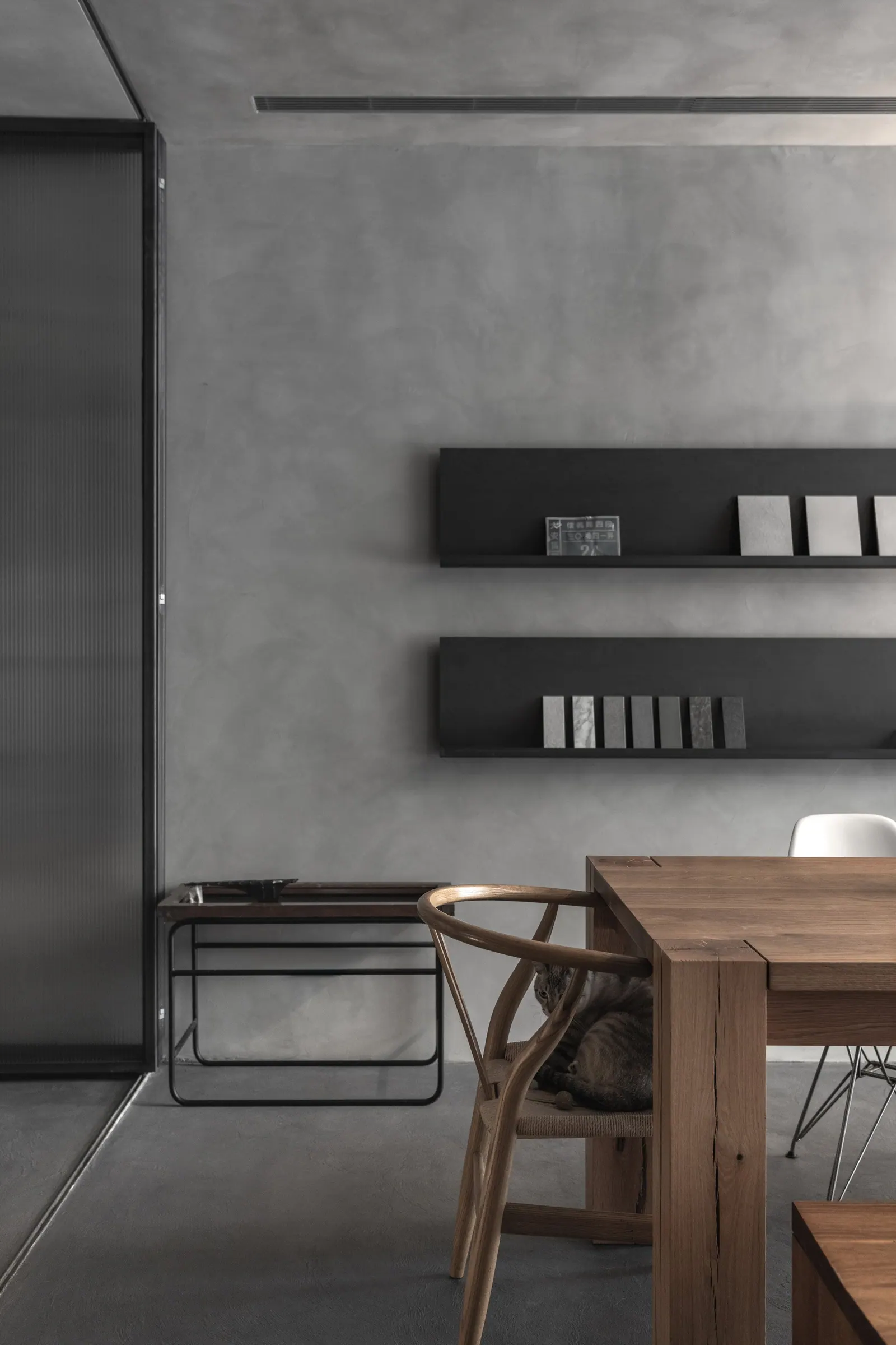 X4 Office — 辦公空間