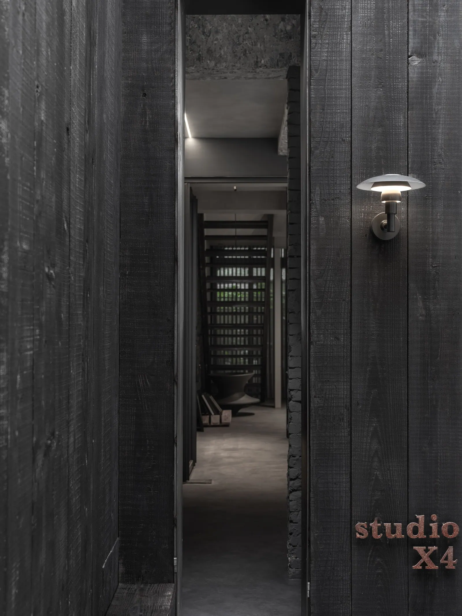X4 Office — 辦公空間